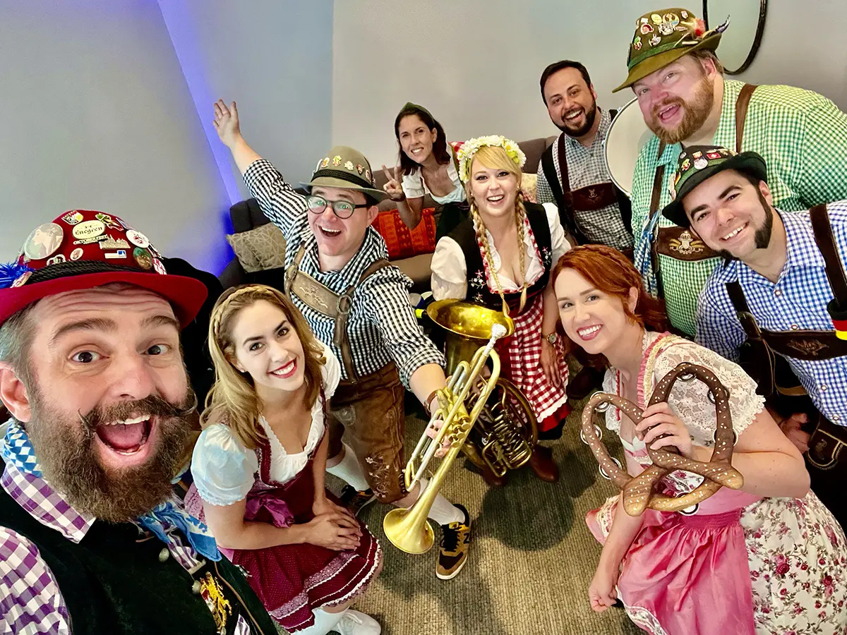 Festmeister-Hans-und-Die-Sauerkrauts_Photo 1_Oktoberfest 2024